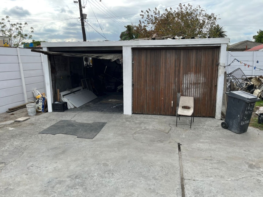 3 Bedroom Property for Sale in Ruyterwacht Western Cape